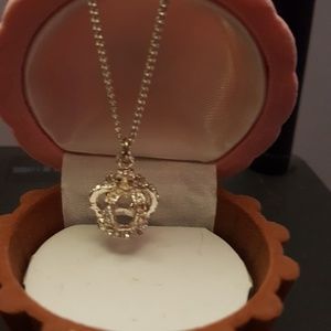 ***CLEARANCE ***Cute girl's Necklace NWOT